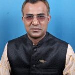 সিরাজগঞ্জে আর্মি ক্যাম্পে ভুয়া ডিজিএফআই সদস্য পরিচয়ে তদবির করতে এসে সেনা সদস্যদের কাছে আটক হয়েছে