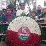 বিজয় দিবসে হাতিয়ায় সহকারী পুলিশ সুপার ও ওসির পুস্পস্তবক অর্পণ