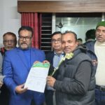 পলাশবাড়ীতে জমেছে উঠেছে শীত কেনাকাটা, নিম্ন মধ্যবিত্তদের ফুটপাতই ভরসা।