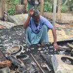 নোয়াখালীতে অধ্যক্ষ লাঞ্ছিত, আলোচনায় নিষিদ্ধ ছাত্রলীগ নেতা