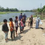 শ্যামনগরে শ্রমজীবি শিশুর অভিভাবকদের সাথে ঋণদানকারী প্রতিষ্ঠানের সভা