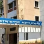 পটুয়াখালীতে পথচারীদের মাঝে গণ অধিকার পরিষদের ইফতার বিতরণ