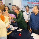 ফেনীতে মাটি কাটার বিরুদ্ধে ফেনী জেলা প্রশাসনের রাতে অভিযান।
