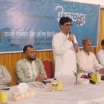 লালমনিরহাট হাতীবান্ধায় মোবাইলকে কেন্দ্র  করে স্বামী ও অন্তঃসত্ত্বা স্ত্রী আহত