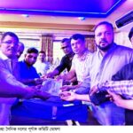 যশোরের বেনাপোল ও চৌগাছা সিমান্ত থেকে গাঁজা মদ ফেনসিডিল ও বিভিন্ন প্রকার কসমেটিক্স সামগ্রীসহ আটক -১