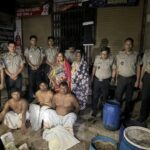 জয়পুরহাটে বাহাসের চ্যালেঞ্জকে কেন্দ্র করে সংবাদ সম্মেলন
