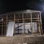 লালমনিরহাটে ড্রাম ট্রাকের ধাক্কায়  ১৫ পুলিশ সদস্য আহত।