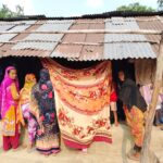 মহামুনিতে কৃষ্ণচূড়ার রঙে সেজেছে প্রকৃতি