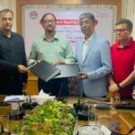 নওগাঁয় সড়ক দুর্ঘটনায় নারী নিহত, শিশুসহ আহত ৬