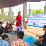 যশোরের বেনাপোলে ঈদ ময়দানে নামাজ পড়াকে কেন্দ্র করে কথা-কাটাকাটির পর এক সন্ত্রাসী হামলায় এক বিএনপি কর্মী নিহত হয়েছে। 