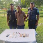 বেনাপোল কাস্টমস হাউস কমপ্লিট শাটডাউন ও মার্চ টু এনবিআর’ কর্মসূচি চলছে