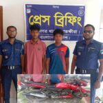 দেবীগঞ্জে খুনের শিকার মোকলেছানের ৩ সন্তানের দায়িত্ব নিলেন ওসি সোহেল রানা