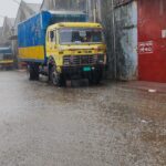 বিচার বিভাগীয় সচিবালয়ের দাবীতে পঞ্চগড়ে আইনজীবীদের মানববন্ধন 