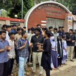 সচিবালয়ের সামনে শিক্ষার্থীদের সঙ্গে আইনশৃঙ্খলা বাহিনীর পাল্টাপাল্টি ধাওয়া, সাউন্ড গ্রেনেড নিক্ষেপ