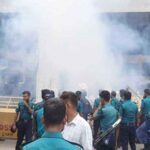 শিক্ষা উপদেষ্টার পদত্যাগ দাবিতে নওগাঁয় পরীক্ষার্থীদের বিক্ষোভ