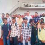 ঝিনাইদহ কালীগঞ্জে প্রতিবন্ধীদের পাশে দোলা মহিলা উন্নয়ন সংস্থা।
