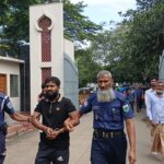সুন্দরবন সুরক্ষা ও বনায়নে অবদানের জন্য উপকূলবন্ধু মোস্তফা নুরুজ্জামানকে সংবর্ধনা