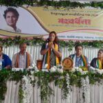 হাতীবান্ধায় সতী নদীতে ভাসছে অজ্ঞাত যুবকের লাশ।