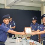 পাইকগাছায় অগ্রগতি সংস্থার পানির ট্যাংক বিতরণ