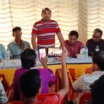 সিরাজগঞ্জে অসহায় নারীদের হাতে সেলাই মেশিন তুলে দিলেন হাজী আব্দুস সাত্তার