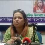 ঝিনাইদহে কণ্ঠশিল্পী মনির খানকে আঞ্চলিক ভাষা ফাউন্ডেশনের সম্মাননা
