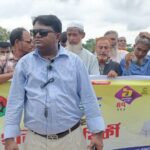 জয়পুরহাটে রেলের সম্পত্তির উপর গড়ে তোলা অবৈধ স্থাপনায় উচ্ছেদ অভিযান