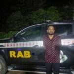 স্বরনকালের গাড়ী বহর নিয়ে বানারীপাড়ায় সাইফ মাহমুদ জুয়েলের শোডাউন গণ সংবর্ধনায় বরন শেষে বিভিন্ন পূজামন্ডপ পরিদর্শন।