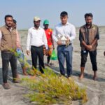 কাজী খায়রুজ্জামান শিপনের সাথে মতবিনিময় কালে দুই শতাধিক হিন্দু বিএনপিতে যোগদান