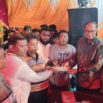 কর্ণফুলীতে পূজামণ্ডপ পরিদর্শনে উপদেষ্টা ফারুক-ই-আজম