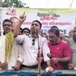 যশোরের শার্শায় পরিত্যক্ত অবস্থায় ৩ টি শক্তিশালী হাতবোমা (ককটেল) উদ্ধার করেছে পুলিশ। 