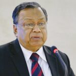 গাইবান্ধায় স্থগিতকৃত দল আওয়ামীলীগের নেতাকর্মীদের বিক্ষোভ মিছিল 