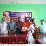 ঠাকুরগাঁওয়ের ভূল্লী কুমারপুর উচ্চ বিদ্যালয়ে খালি পেটে জলপাই ও চকলেট বিস্কুট খেয়ে ৭ শিক্ষার্থী অসুস্থ।