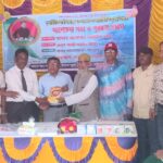 নওগাঁ-৩ আসনে বিএনপি মনোনয়ন পাওয়ায় শুকরিয়ার নামাজ আদায় করলেন ফজলে হুদা বাবুল