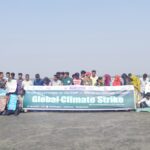 হাতীবান্ধায় বড়খাতা সীমান্তে ভারতীয় এস্কাপ সিরাপসহ দুইজন আটক