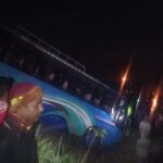 খালেদা জিয়ার রোগমুক্তি কামনায় পিরোজপুরে তাঁতি দলের দোয়া মাহফিল