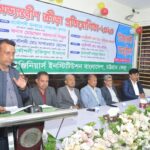 তালগাছ ন্যাড়া করায় নওগাঁবাসীর ক্ষোভ