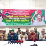 কর্ণফুলীতে ফ্রিজে শর্টসার্কিট থেকে আগুন, তিন বসতঘর পুড়ে ছাই