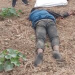 চিরিরবন্দরে এসআরএস ফাউন্ডেশনের শীতবস্ত্র উপহার পেলেন ৩০০ শীর্তাত মানুষ।