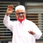 নেত্রকোনায় সরকারি ফলাফল গ্রহণ করলেন ব্যারিস্টার কায়সার কামাল