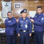 পঞ্চগড়ে ডিসি উদ্বোধন করলেন  ভ্রাম্যমান ভোটার সচেতনতা কার্যক্রম।