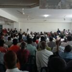 বিএনপি নেতার গুদাম থেকে ভর্তুকির পণ্য পাচার—জনতার হাতে ভ্যানসহ আটক ২