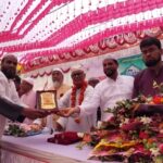 সড়কে যাত্রীর চাপ কমলেও চাপ কমেনি যাত্রীদের পকেটের উপর