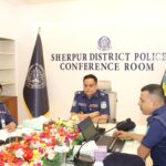 সাভারে ডাকাতির প্রস্তুতিকালে ৪ জন গ্রেফতার, উদ্ধার ধারালো অস্ত্র