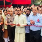 সাভার বাসস্ট্যান্ডে হকার বসাতে মরিয়া বোতল জাহাঙ্গীর: ফেসবুক পোস্টে আন্দোলনের ডাক