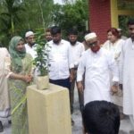 পাঁচবিবিতে নিম্ন মানের ইট বালু খোয়া দিয়ে চলছে সড়কের কাজ