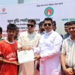 মুক্তিযোদ্ধা পরিবারের জমির ধান কেটে নেওয়া ও প্রাণনাশের হুমকির অভিযোগে সংবাদ সম্মেলন
