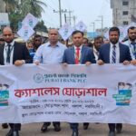 ঈদের ছুটিতে সড়কের গাছ কেটে নিলেন বিএনপি নেতা সেলিম