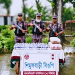 সিরাজগঞ্জে ১০ কেজি গাঁজাসহ তাড়াশে দুই মাদক কারবারি গ্রেফতার, পিকআপ জব্দ