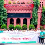 হঠাৎ সাতক্ষীরায় স্বাস্থ্যমন্ত্রী: দুই চিকিৎসকসহ ৩ জনকে বরখাস্তের নির্দেশ