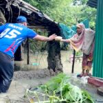কালীগঞ্জ পৌর এলাকায় বিশ্বব্যাংকের অর্থায়নে নির্মিত রাস্তায় নিন্ম মানেরনির্মান সামগ্রী।